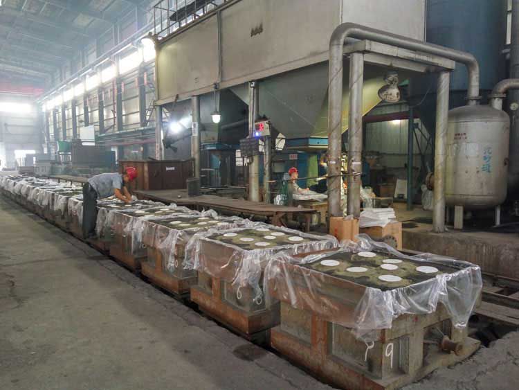 Jaw Crusher Liner Casting Types